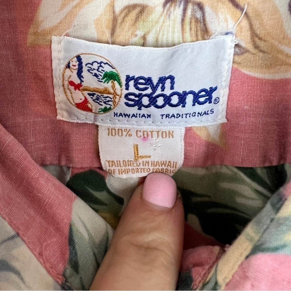 Reyn Spooner Vintage Floral Print Popover Shirt - Picture 3 of 3